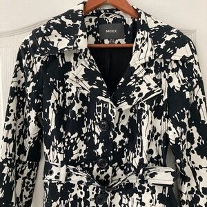 Belted Lightweight Jacket